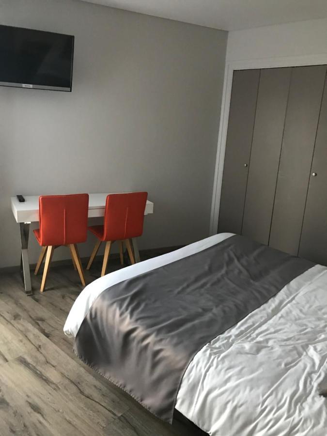 Lavours Auberge De La Paillere מראה חיצוני תמונה