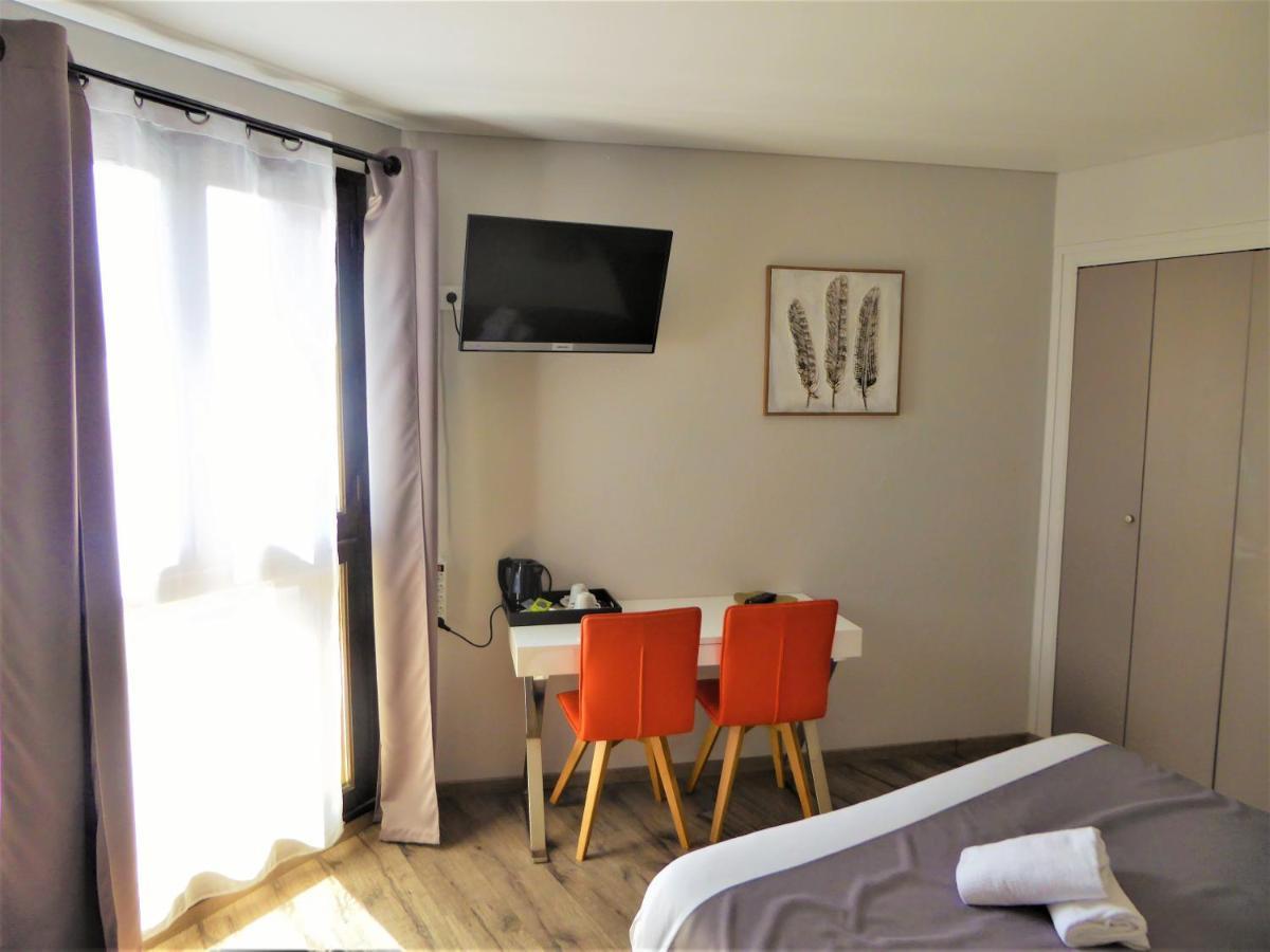 Lavours Auberge De La Paillere מראה חיצוני תמונה