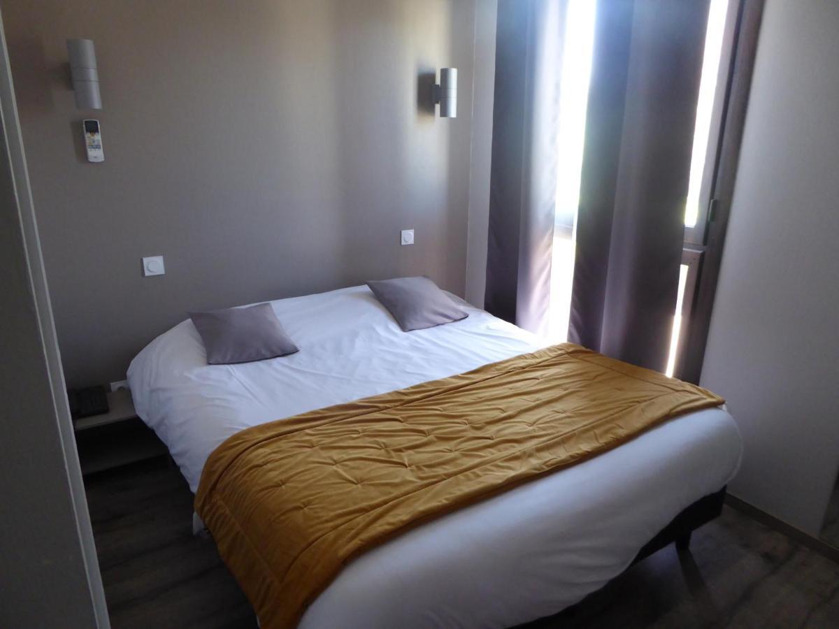 Lavours Auberge De La Paillere מראה חיצוני תמונה